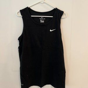 SET OF 2 - NIKE Men's The Nike Tee Tank Top Black (No Tags) & Green (NWT) SMALL